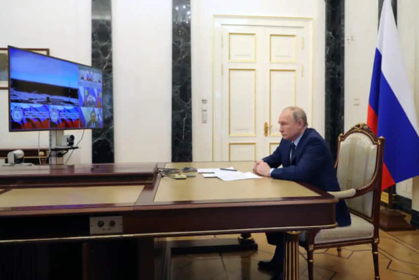 Russian President Vladimir Putin watches the test launch of the Sarmat intercontinental ballistic missile from the Plesetsk cosmodrome in the Arkhangelsk region via video link, in the Kremlin in Moscow, Russia, 20 April 2022