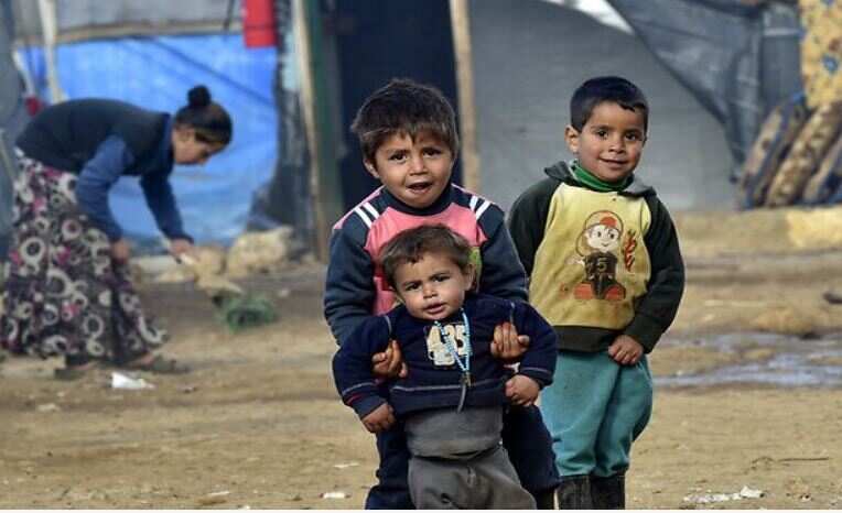 "في خيام بلا طعام او ثياب تقيهم برد الشتاء": الامم المتحدة تناشد العالم لانقاذ اللاجئين الذين تحاصرهم الثلوج في لبنان