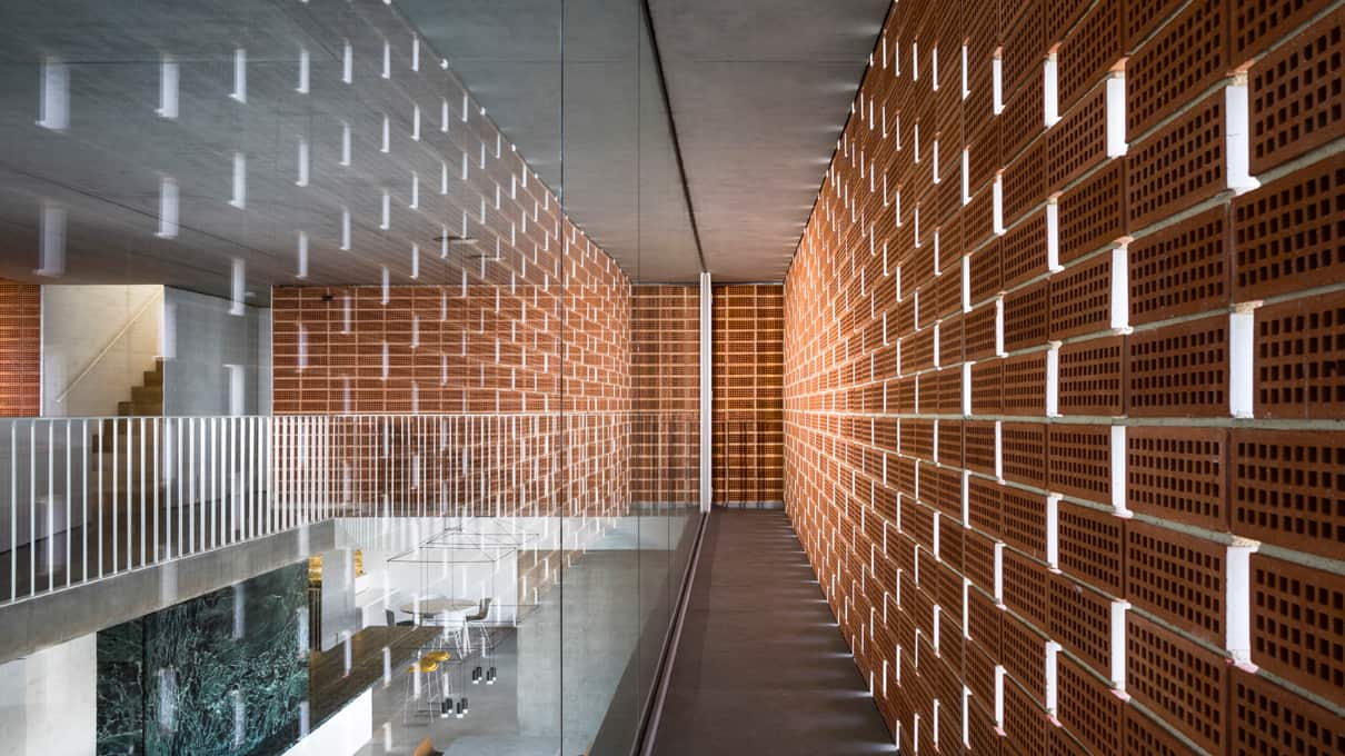 GB House by Renato D’Ettorre