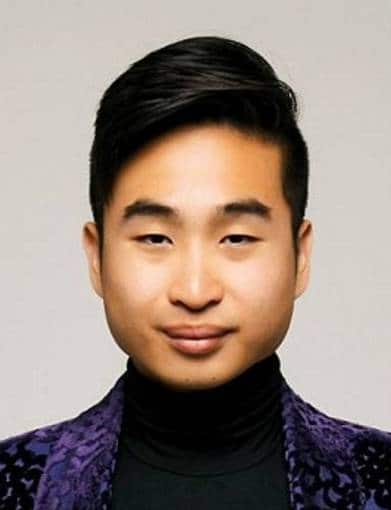 richard lee eyes open