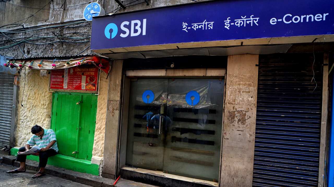 Electronic Corner (E - Corner) the largest bank of India -