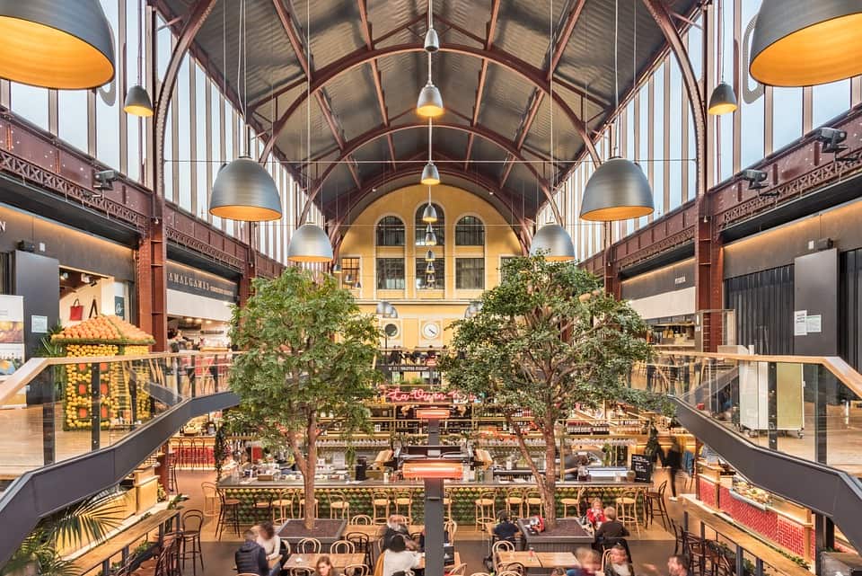 shopping centre
