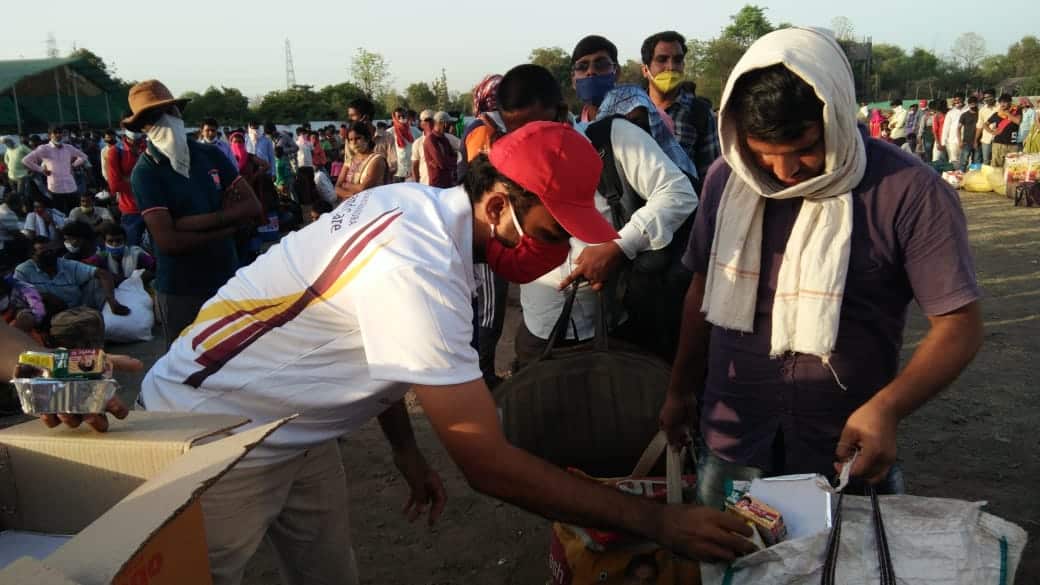 Shrimad Rajchandra Mission Dharampur helping the needy