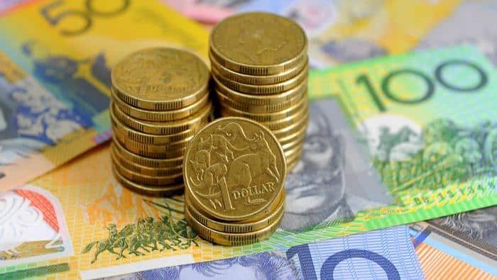 Australian dollars in Sydney, Friday, Jan. 15, 2016. (AAP Image/Joel Carrett) NO ARCHIVING