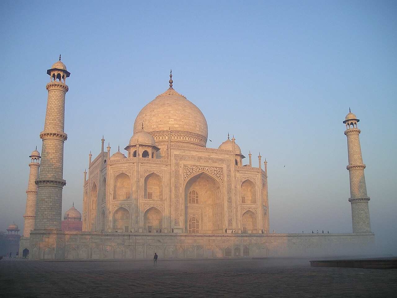 taj