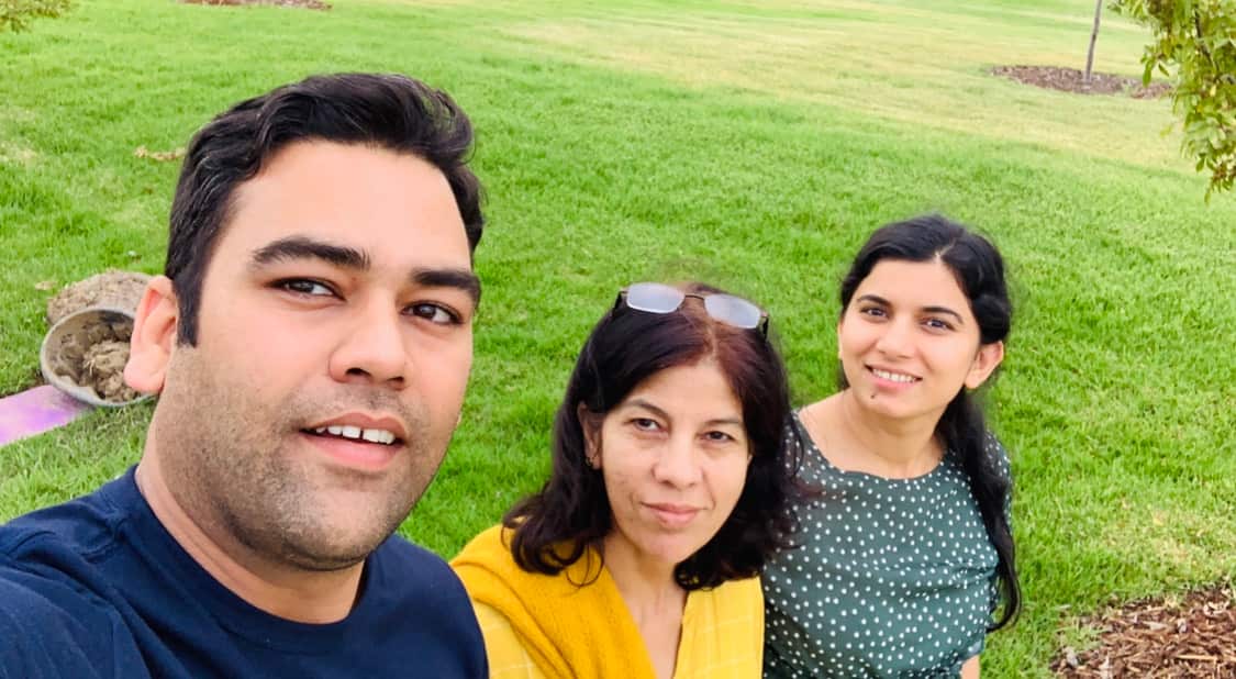 Family of Takshak Dahiya