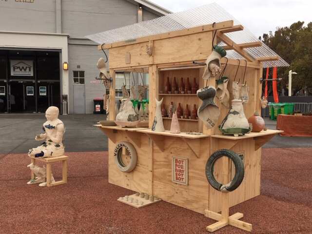 The stall with a Tambay