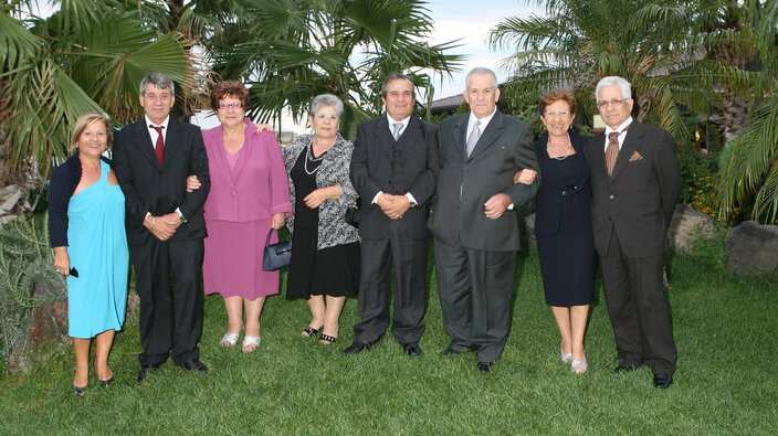 Sam con i fratelli e le sorelle