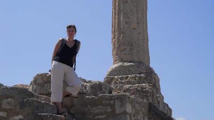 Dr. Lavinia Foukara.