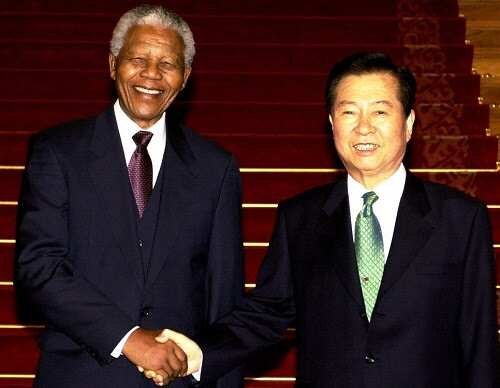 Thousands turn out in Seoul for funeral of ex-president Kim Dae-jung... Asia's Mandela