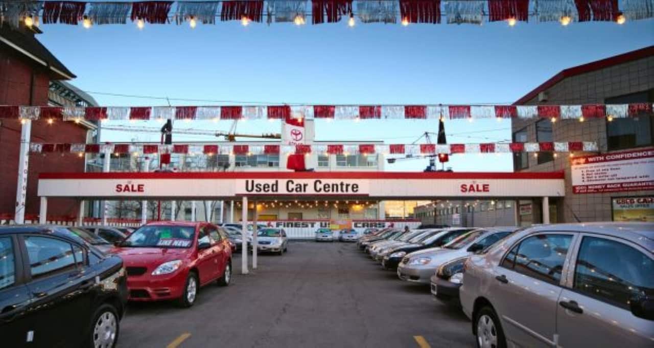 Used car yard sale