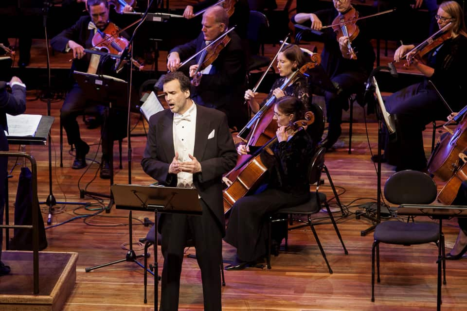 Colombian opera singer, Carlos Barcenas