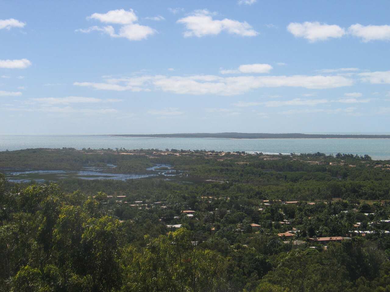 View over Nhulunvuy Nt