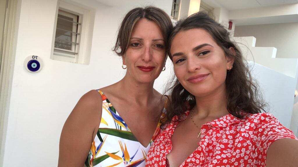 Mona Chediac with her daughter 