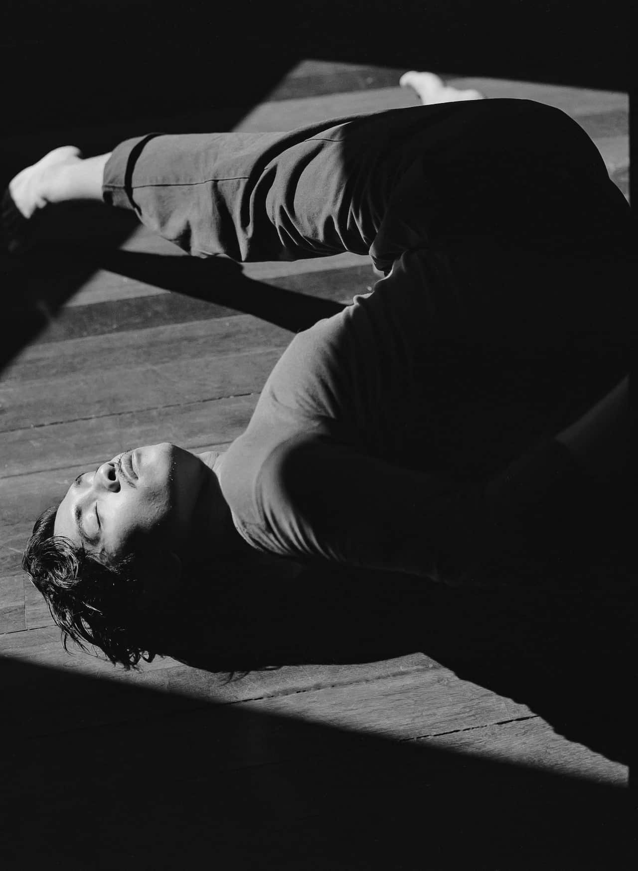Zachary Lopez contemporary dance performance for Diversity Arts Australia