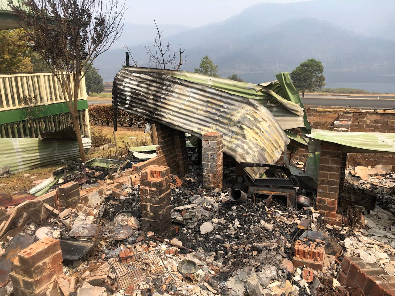 Zaklina Mihajlova, Talbingo fire,