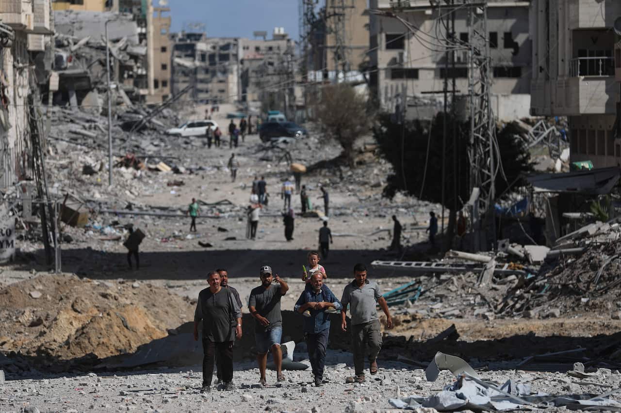 Israel approves Trump's plan for Gaza ceasefire and hostage release
