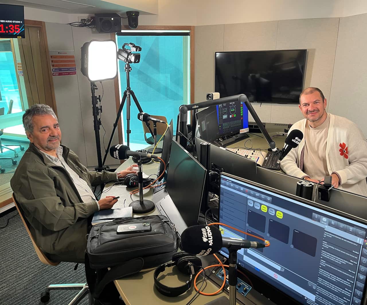 Professor Joseph Lo Bianco at SBS Melbourne Studios / SBS Greek: Panos Apostolou 