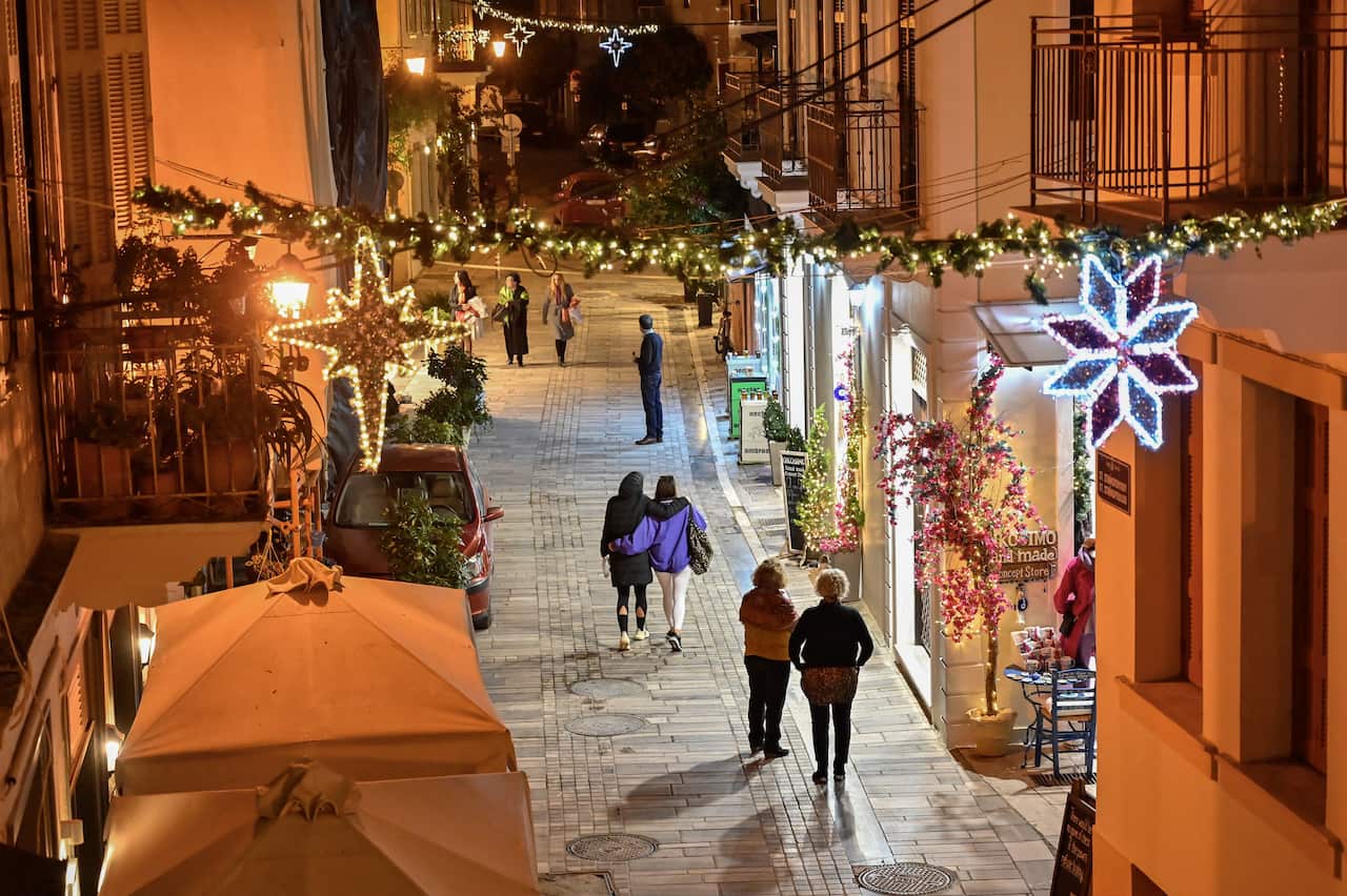 GREECE-TOURISM-TRAVEL-ENERGY