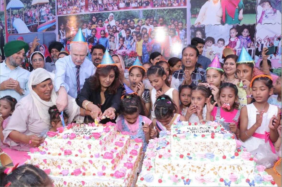 Pakash Kaur Unique Home Birthday Celebration 