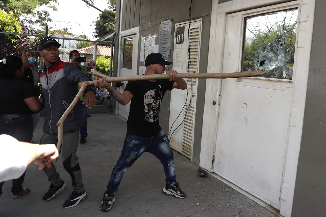 COLOMBIA PRISON