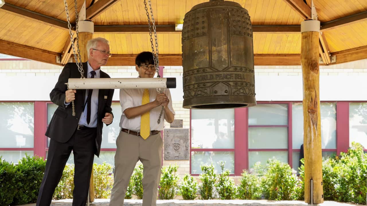 Cowra_Peace Bell Mayor and Ambassador