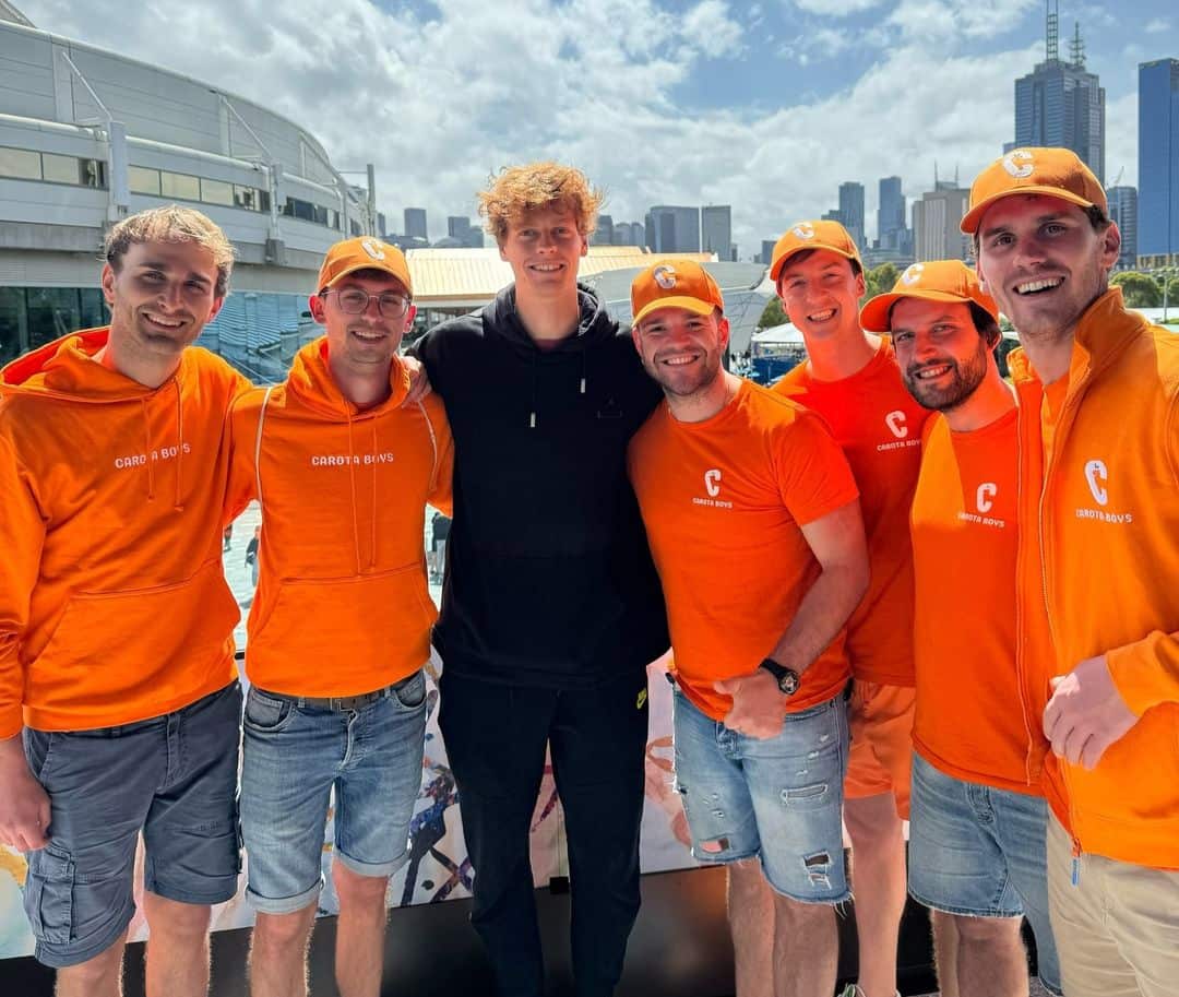 Sinner e i Carota Boys.png